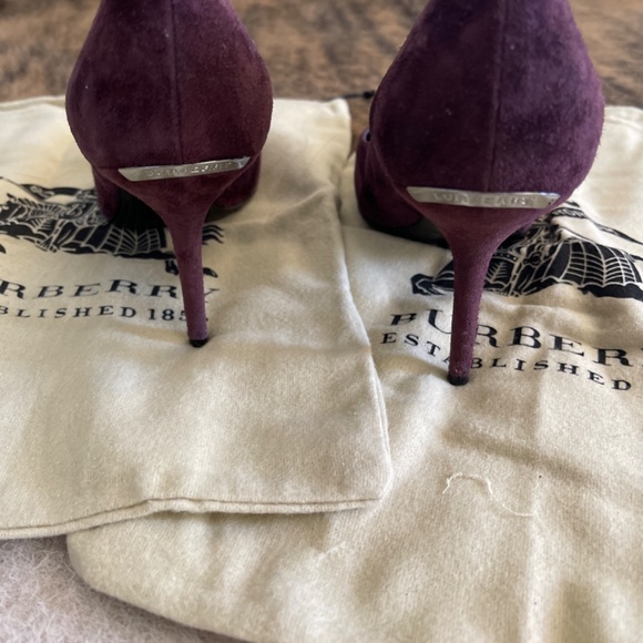 Burberry suede heels - Picture 3 of 5